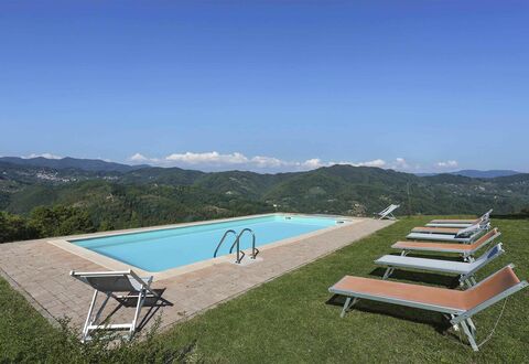 La Castagnara: Pool, Scenic View