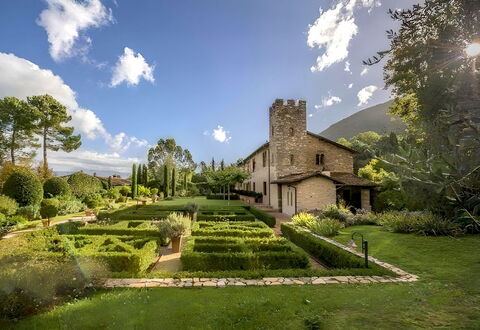 Villa Bongi: Building Exterior, Garden